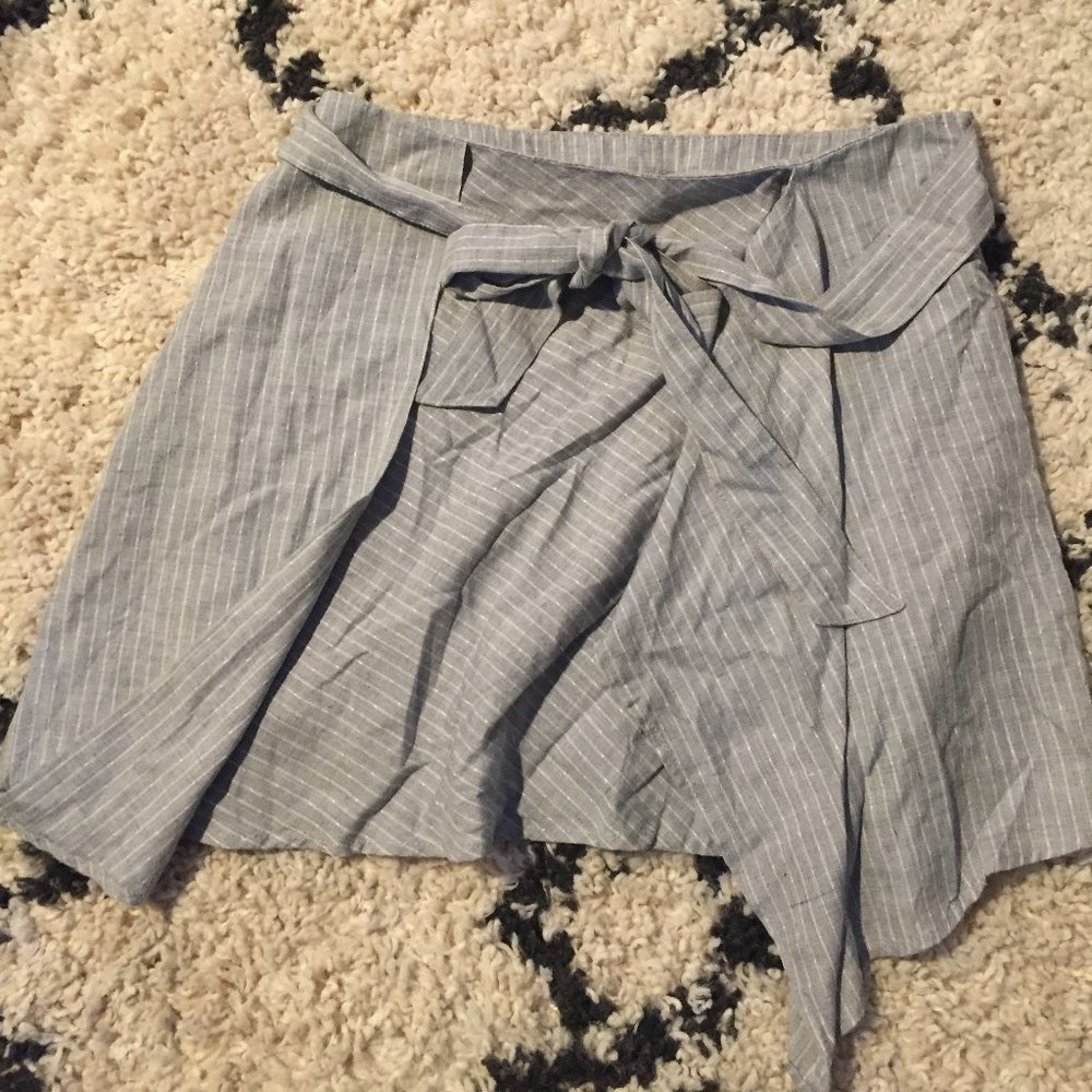 Free People : it's a tie mini skirt